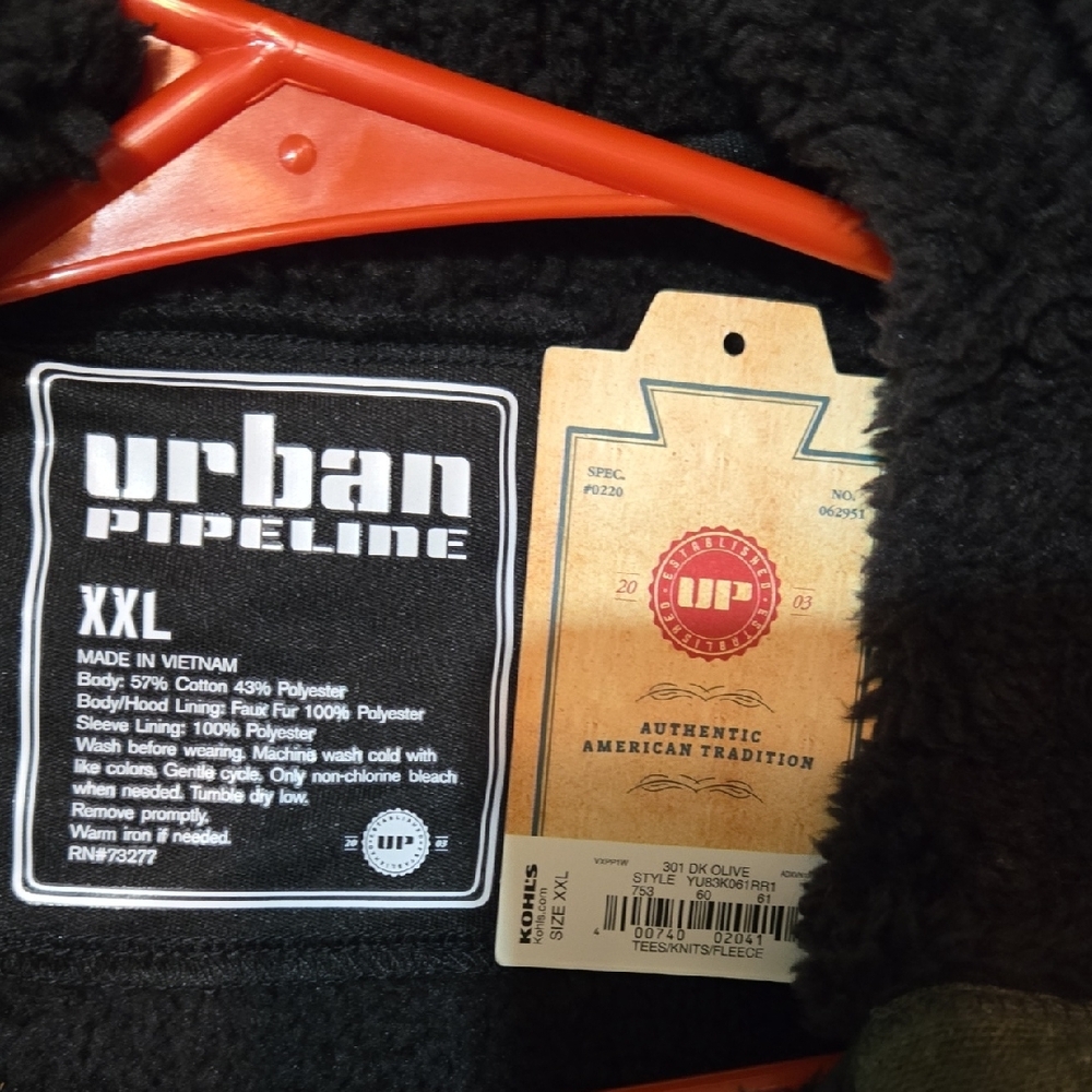 Urban Pipeline Men's Green, Black, and Gray Zip-Up Sweater - Picture 3 of 3